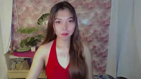 Snapshot of catherine_365 chatting on May 27, 1:46 am catherine_365 online show from May 27, 1:46 am