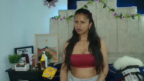 Snapshot of catherine_mature45 chatting on November 13, 6:51 pm Catherine online show from November 13, 6:51 pm