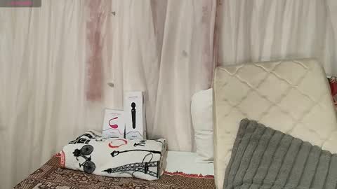 Snapshot of catherine_mature45 chatting on February 19, 6:37 pm Catherine online show from February 19, 6:37 pm