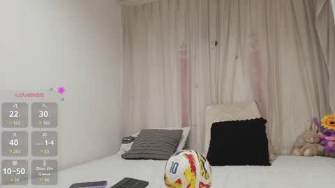 Snapshot of catherine_mature45 chatting on June 8, 6:41 pm Catherine online show from June 8, 6:41 pm