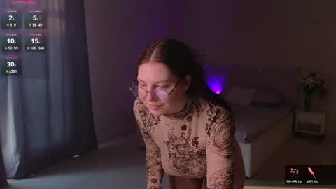 Snapshot of catherine_river chatting on July 5, 3:19 pm Catherine online show from July 5, 3:19 pm