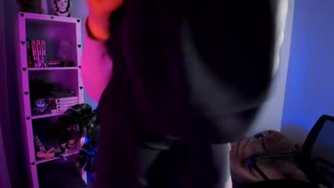 Catherine online show from April 22, 10:00 pm