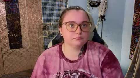 Snapshot of catherineclaire chatting on August 8, 4:31 pm catherineclaire online show from August 8, 4:31 pm