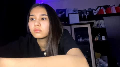 catherinepirs online show from April 17, 4:21 pm