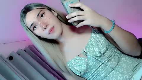 cathleashemalegoddess online show from October 27, 12:09 pm