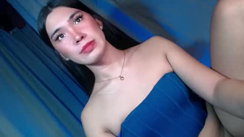 Snapshot of cathleashemalegoddess chatting on April 29, 10:38 pm cathleashemalegoddess online show from April 29, 10:38 pm