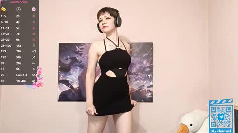 Sophie online show from September 18, 2:19 pm