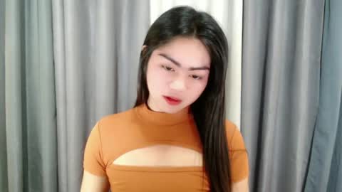 cathy_ho online show from February 13, 7:45 am