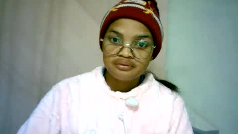 Snapshot of cathyxlisa chatting on July 3, 10:54 am CathyXLisa online show from July 3, 10:54 am