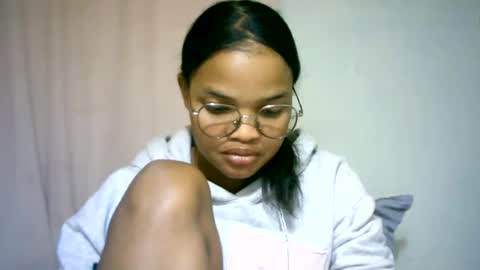 Snapshot of cathyxlisa chatting on July 6, 9:39 am CathyXLisa online show from July 6, 9:39 am