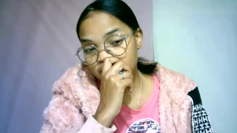 Snapshot of cathyxlisa chatting on July 15, 7:02 am CathyXLisa online show from July 15, 7:02 am