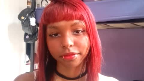 Snapshot of catinahernadez chatting on February 12, 11:16 am Emily online show from February 12, 11:16 am