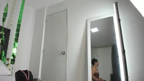 Catleya online show from March 18, 1:03 pm