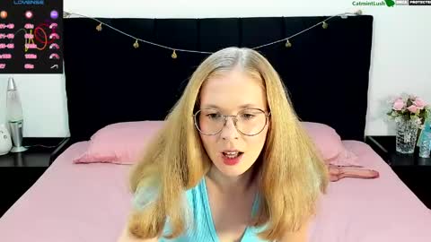 CatmintLush online show from May 23, 11:53 pm