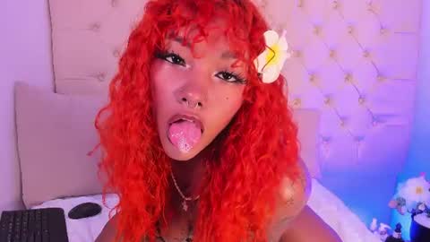 Snapshot of cattaleya_get chatting on July 31, 12:37 pm cattaleya_get online show from July 31, 12:37 pm