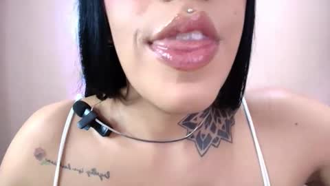 Cattleya online show from December 22, 3:03 am