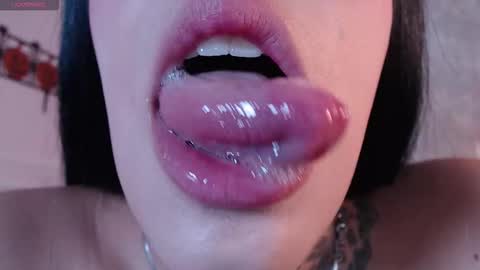 Cattleya  online show from October 13, 1:22 pm