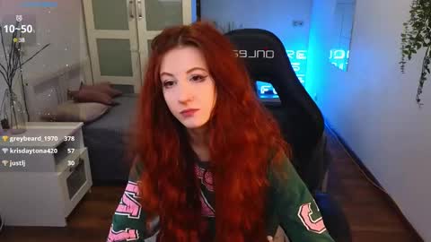 Snapshot of caty_cuddly chatting on March 12, 8:08 am caty_cuddly online show from March 12, 8:08 am