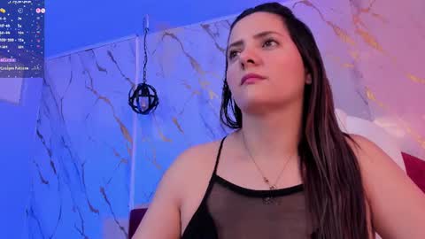 Snapshot of caty_sex4u chatting on July 1, 10:39 am caty online show from July 1, 10:39 am