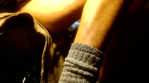 Snapshot of caughtnaked chatting on December 20, 5:51 pm caughtnaked online show from December 20, 5:51 pm