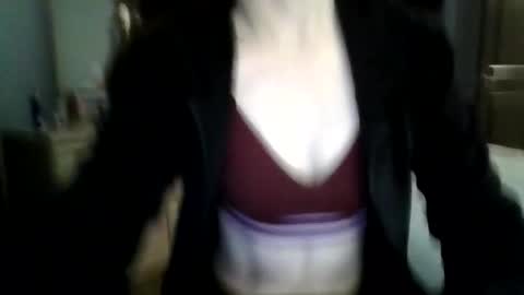 Snapshot of cautious2 chatting on December 23, 5:38 am cautious online show from December 23, 5:38 am