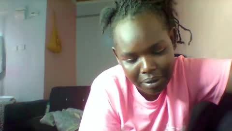Snapshot of cavy_sweet chatting on March 24, 9:47 am Mecy online show from March 24, 9:47 am