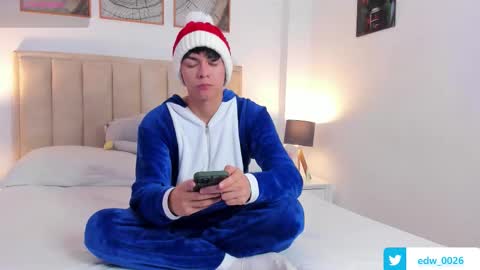 Cayden online show from November 1, 4:03 am