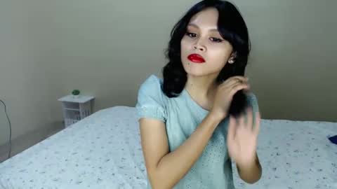 Snapshot of cb_excitment_studios chatting on October 6, 1:19 pm Selena online show from October 6, 1:19 pm