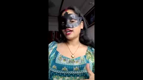 Snapshot of cbindian chatting on April 29, 11:47 am BongaCouple online show from April 29, 11:47 am