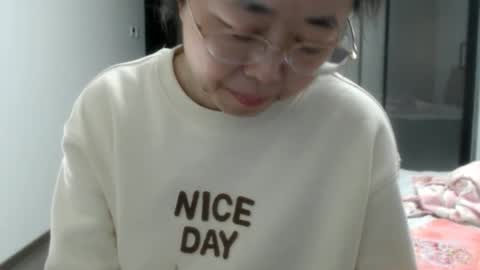 Snapshot of cbz112233 chatting on January 11, 4:46 pm ANNYANNY online show from January 11, 4:46 pm