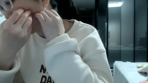 Snapshot of cbz112233 chatting on February 26, 2:46 pm ANNYANNY online show from February 26, 2:46 pm