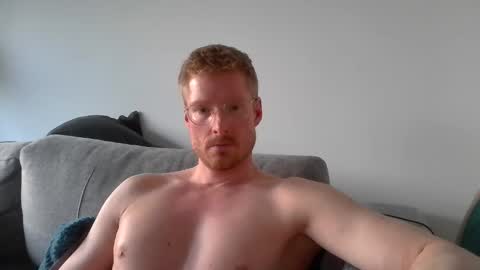 ccloser87 online show from April 11, 5:39 pm