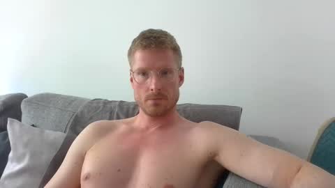 Snapshot of ccloser87 chatting on May 15, 12:12 pm ccloser87 online show from May 15, 12:12 pm