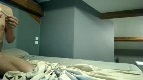 cclovefrench online show from April 25, 11:13 pm