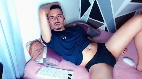 Col boy online show from January 16, 1:53 am