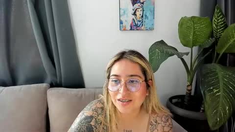 ccuteass online show from January 14, 6:38 pm