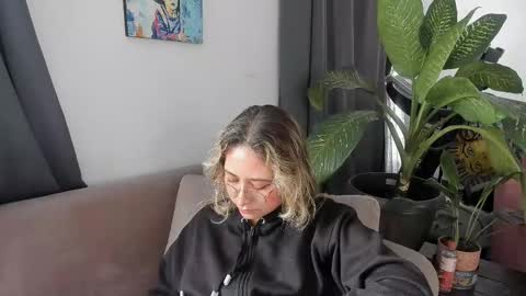 ccuteass online show from March 7, 3:39 pm