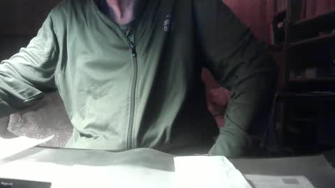 Snapshot of cd_99 chatting on March 9, 8:35 pm cd_99 online show from March 9, 8:35 pm