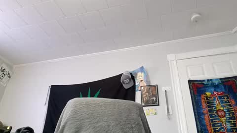 Snapshot of cdeez781 chatting on December 21, 4:46 pm ChuckyyChokesU online show from December 21, 4:46 pm