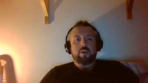 Snapshot of cebcool chatting on December 5, 9:06 pm Sb online show from December 5, 9:06 pm