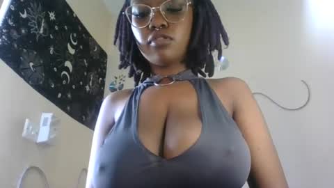 Snapshot of cece_spike chatting on July 14, 6:07 am Cece spike online show from July 14, 6:07 am
