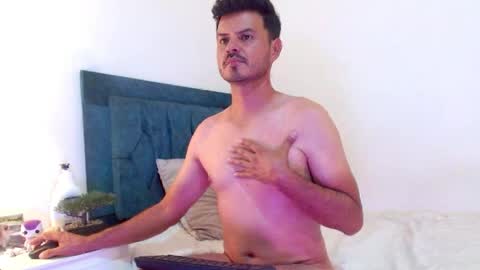 Cedrixx10 online show from April 2, 11:13 pm