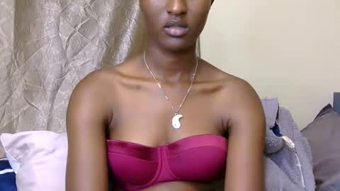 cee_queen online show from June 3, 3:09 am