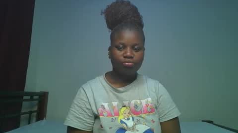 ceepretty25 online show from March 30, 12:55 am