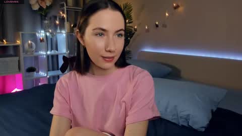 Snapshot of cel1ne_secret chatting on March 6, 2:09 am Josie Manesi online show from March 6, 2:09 am