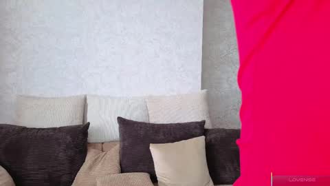 Snapshot of cel1ne_secret chatting on May 28, 6:21 am Josie Manesi online show from May 28, 6:21 am