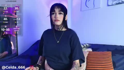 Snapshot of celda_666 chatting on March 1, 2:35 am Zelda online show from March 1, 2:35 am