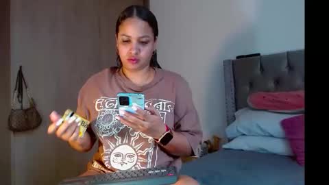 celeneortiiz online show from April 19, 8:00 pm