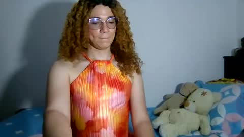 Snapshot of celessteseductora chatting on July 8, 3:49 pm celessteseductora online show from July 8, 3:49 pm