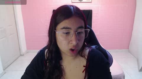celeste486380 online show from May 21, 1:07 pm